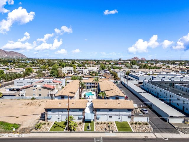 3025 N 32nd Street Apt 18, Phoenix, AZ 85018