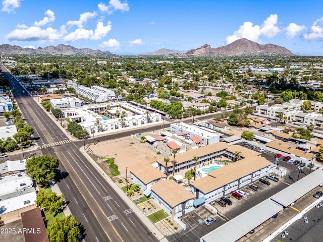 3025 N 32nd Street Apt 18, Phoenix, AZ 85018