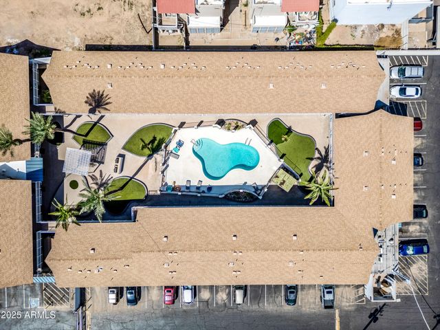 3025 N 32nd Street Apt 18, Phoenix, AZ 85018
