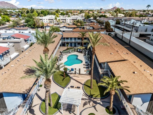 3025 N 32nd Street Apt 18, Phoenix, AZ 85018