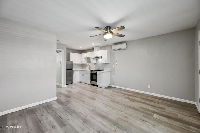 3025 N 32nd Street Apt 18, Phoenix, AZ 85018