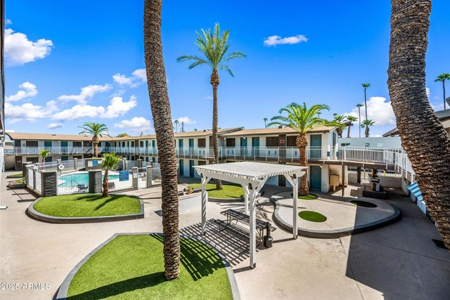 3025 N 32nd Street Apt 18, Phoenix, AZ 85018