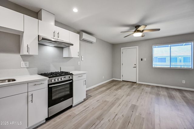 3025 N 32nd Street Apt 18, Phoenix, AZ 85018