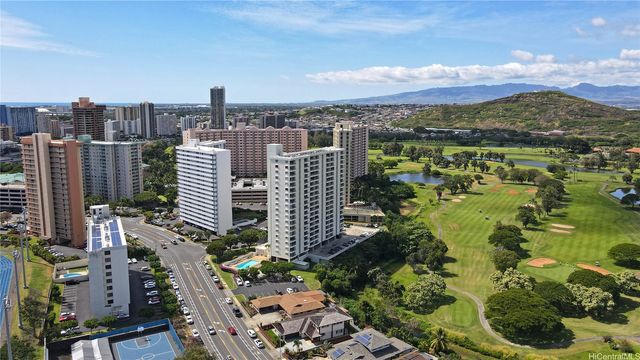 1160 Ala Napunani Street 1706, Honolulu, HI 96818