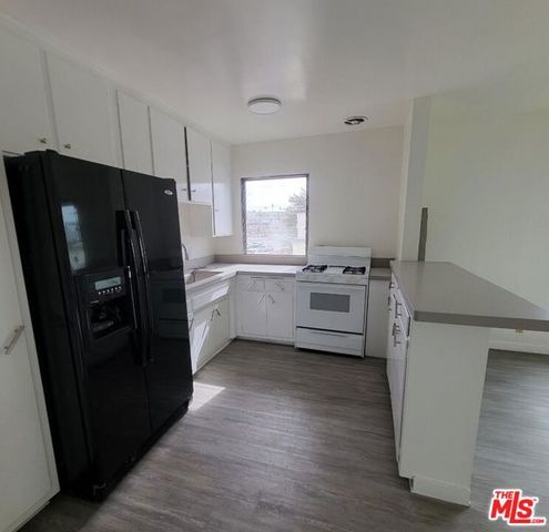 933 S Norton Avenue 6, Los Angeles, CA 90019