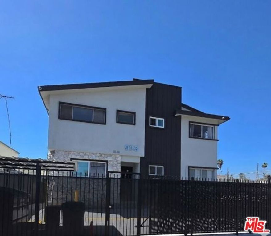 933 S Norton Avenue 6, Los Angeles, CA 90019