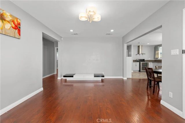 4512 W Watkins Way, Santa Ana, CA 92704