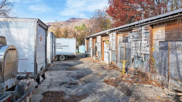 174 Miller Street, Waynesville, NC 28786