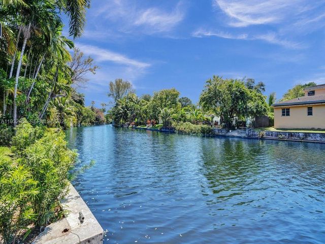 210 NE 85th St, El Portal, FL 33138