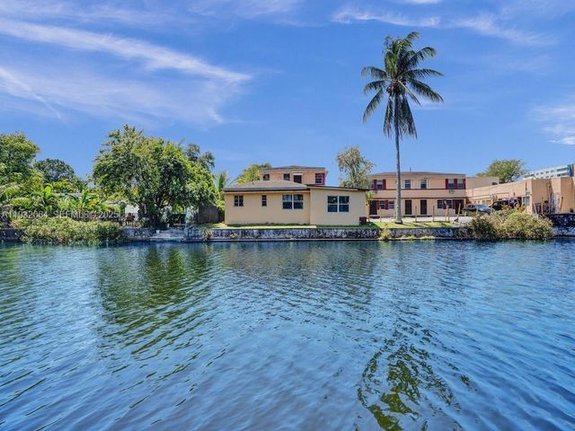 210 NE 85th St, El Portal, FL 33138