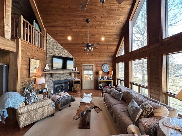 3585 County Road 104, Cedar Bluff, AL 35959