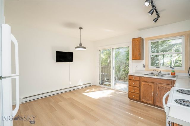 917 N 17th Avenue 3, Bozeman, MT 59715