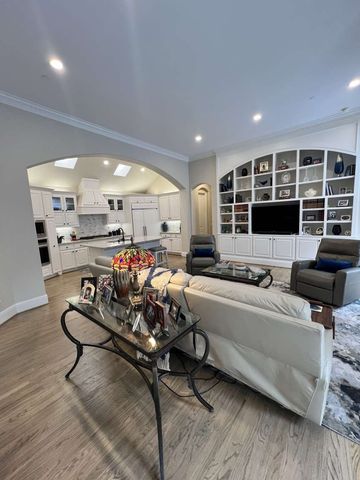 18408 Hemington Court, Dallas, TX 75252