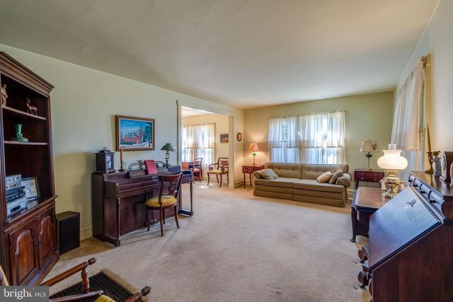 15 BUTTERMILK LN, Kirkwood, PA 17536