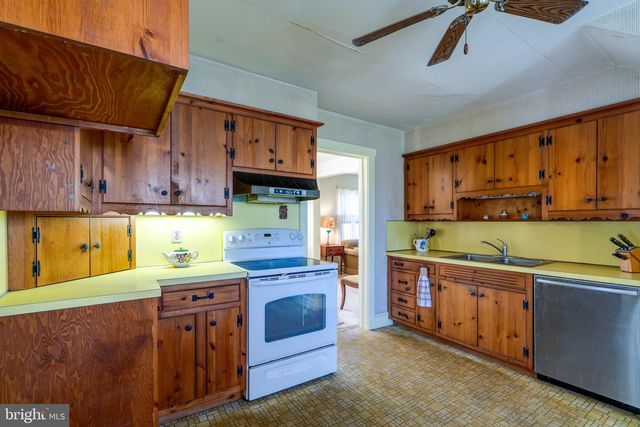 15 BUTTERMILK LN, Kirkwood, PA 17536
