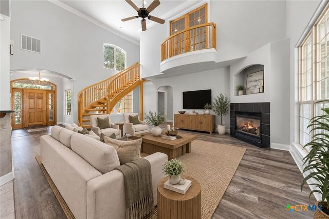 373 Wentworth, Spring Branch, TX 78070