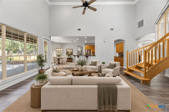 373 Wentworth, Spring Branch, TX 78070