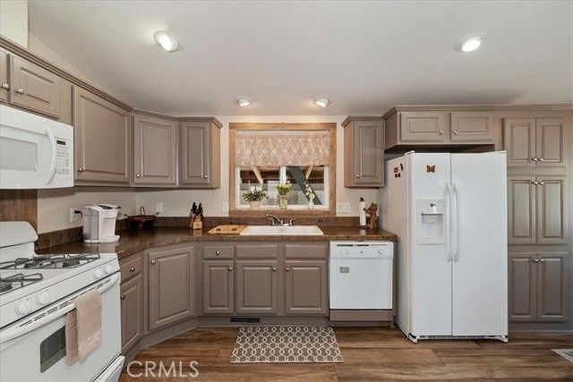 391 Montclair Dr 158, Big Bear City, CA 92314