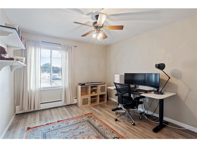 4820 Park Commons Drive #220, Minneapolis, MN 55416