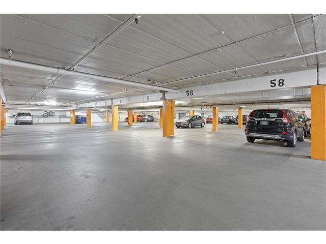 4820 Park Commons Drive #220, Minneapolis, MN 55416