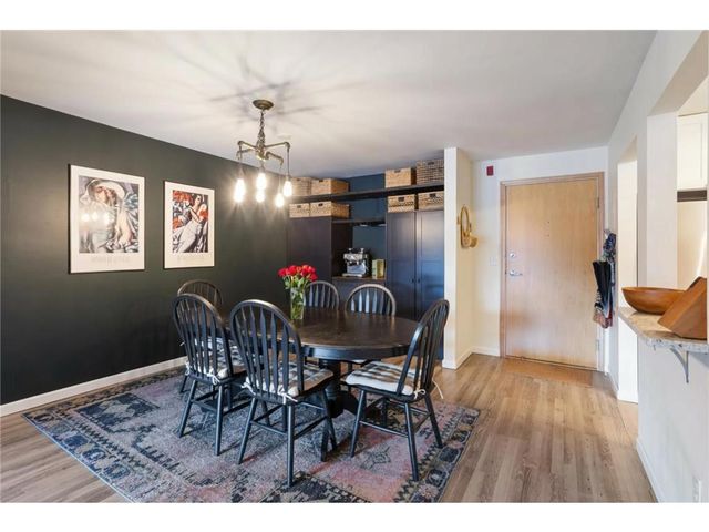 4820 Park Commons Drive #220, Minneapolis, MN 55416