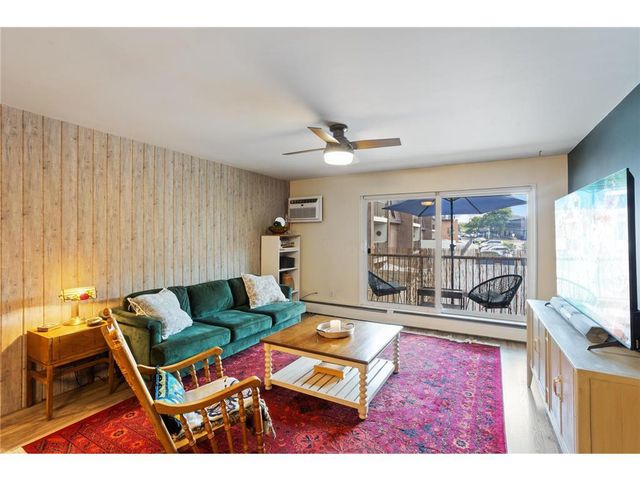 4820 Park Commons Drive #220, Minneapolis, MN 55416