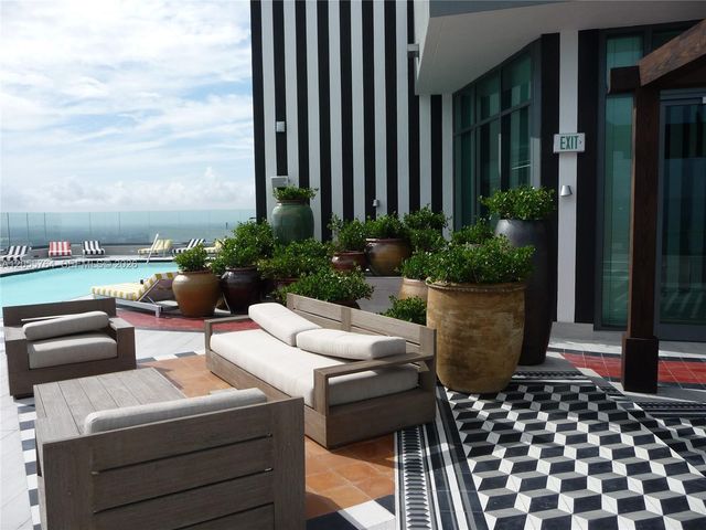 1300 S Miami Avenue 3503, Miami, FL 33130