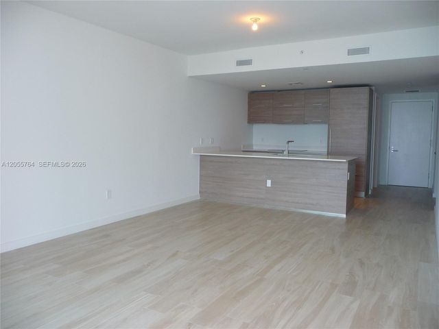 1300 S Miami Avenue 3503, Miami, FL 33130