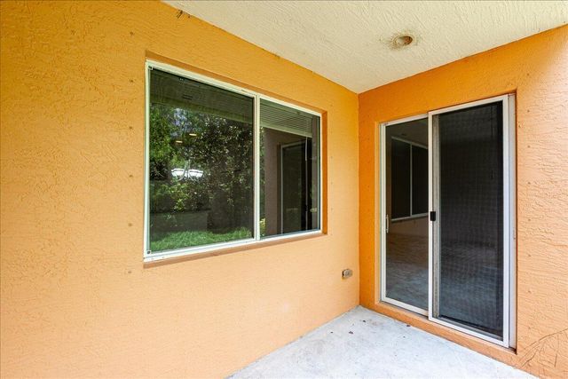 2597 SW Stockbridge Sq Square SW, Vero Beach, FL 32962