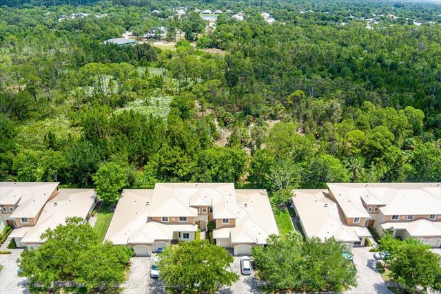 2597 SW Stockbridge Sq Square SW, Vero Beach, FL 32962