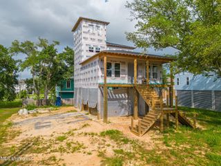 120 Beachview Drive, Pass Christian, MS 39571