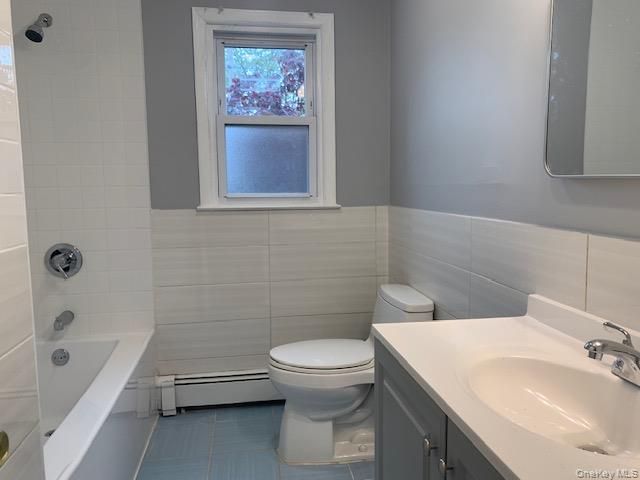2 Vanata Court, Hempstead, NY 11550