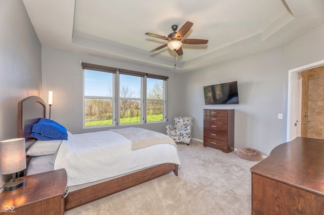 13782 Park Royal Way, Fishers, IN 46037