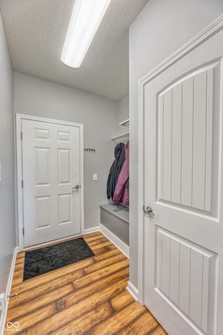 13782 Park Royal Way, Fishers, IN 46037