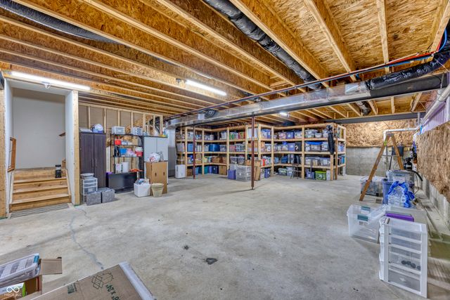 13782 Park Royal Way, Fishers, IN 46037