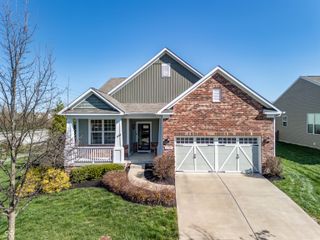 13782 Park Royal Way, Fishers, IN 46037