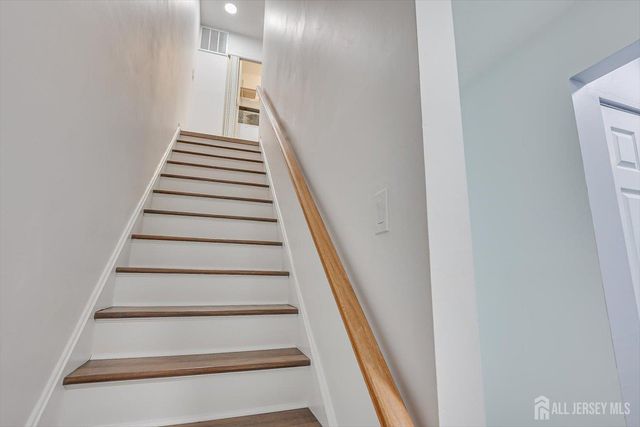 822 Darlington Drive, Old Bridge, NJ 08857