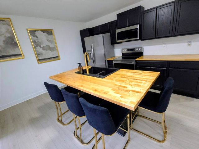 226 Holder Street, Pickens, SC 29671