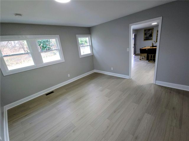 226 Holder Street, Pickens, SC 29671