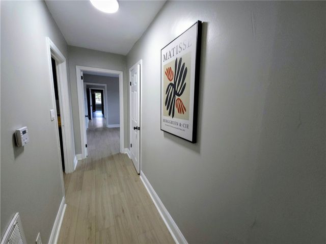 226 Holder Street, Pickens, SC 29671