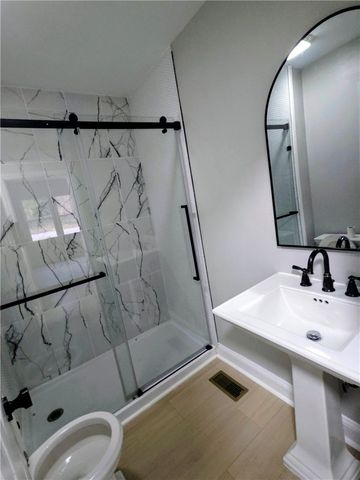 226 Holder Street, Pickens, SC 29671