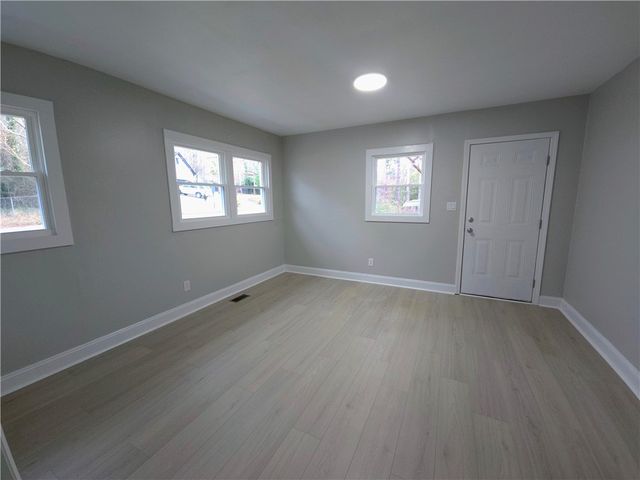 226 Holder Street, Pickens, SC 29671