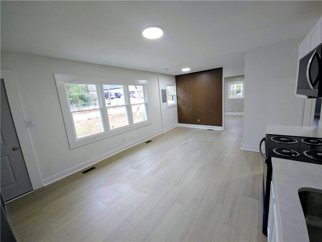 226 Holder Street, Pickens, SC 29671