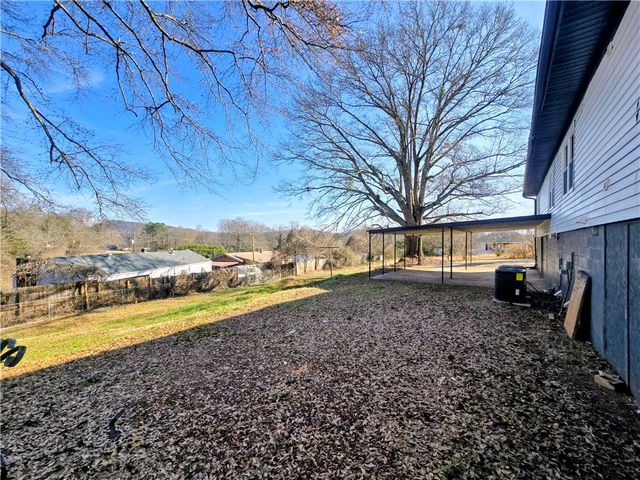 226 Holder Street, Pickens, SC 29671