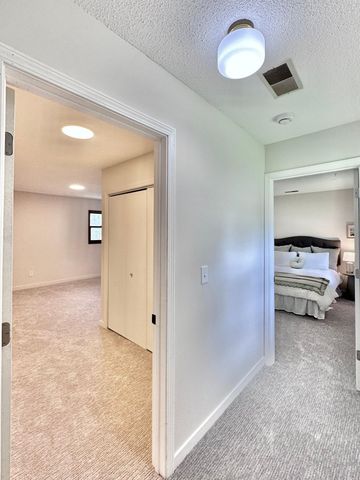 2658 6th Avenue E, North Saint Paul, MN 55109