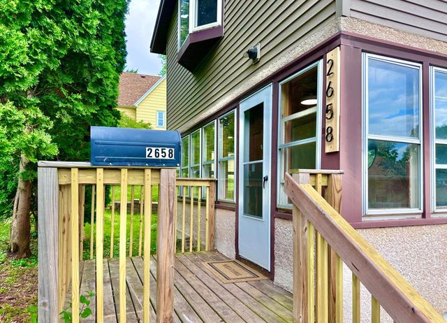 2658 6th Avenue E, North Saint Paul, MN 55109
