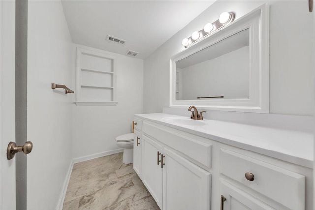 139 Dalewood LN, Rocky Mount, VA 24151