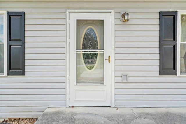 139 Dalewood LN, Rocky Mount, VA 24151