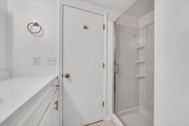 139 Dalewood LN, Rocky Mount, VA 24151