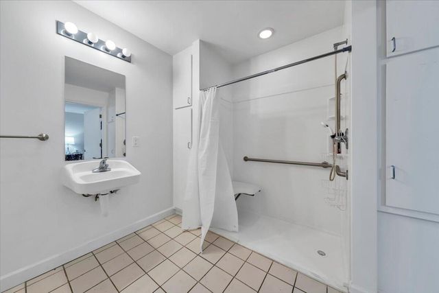 139 Dalewood LN, Rocky Mount, VA 24151